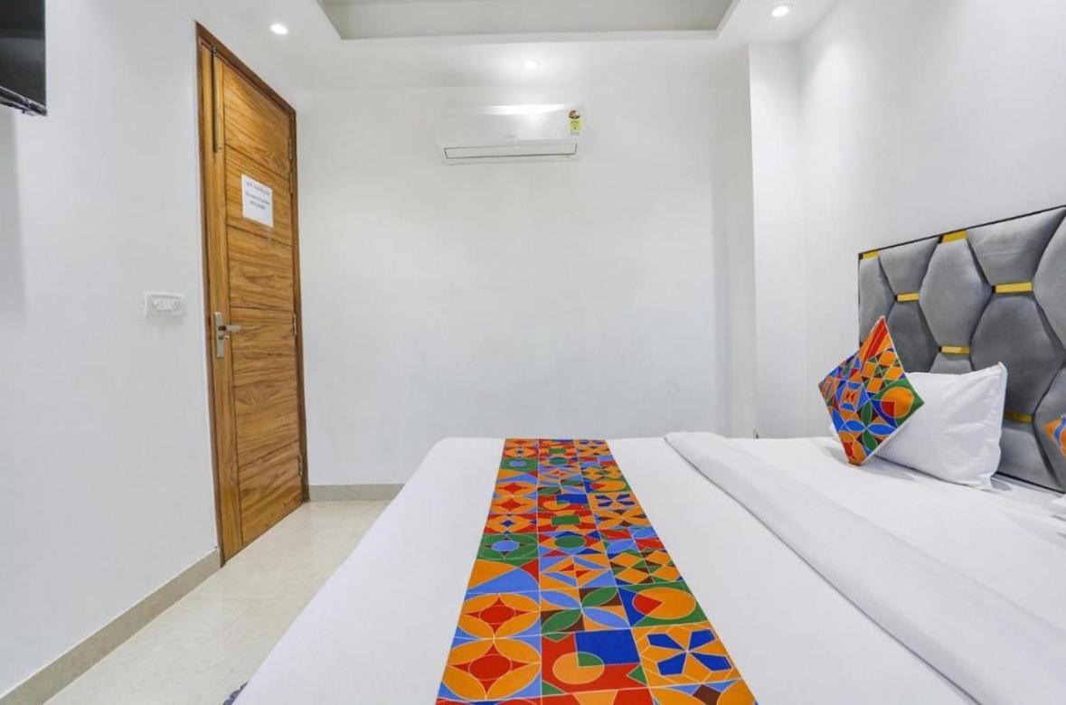 Hotel Aiims New Delhi Exterior foto